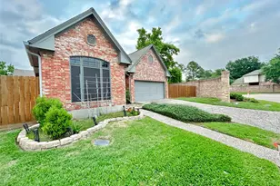 16306 Knightrider Dr, Spring, TX 77379 - Photo 2