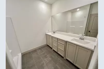 1003 S Anderson Street, Angleton, TX 77515 - Photo 16