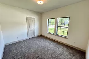 1003 S Anderson St, Angleton, TX 77515 - Photo 14