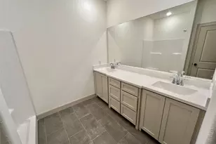 1003 S Anderson St, Angleton, TX 77515 - Photo 16