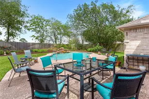 2885 Smokey Lake Ln, League City, TX 77539 - Photo 30