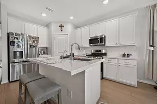 21906 Big Sky Dr, Tomball, TX 77375 - Photo 2