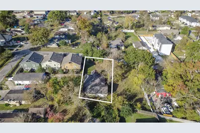 1039 Marcolin Street, Houston, TX 77088 - Photo 10
