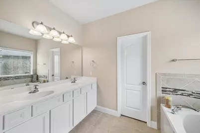 3805 Enchanted Timbers Lane, Spring, TX 77386 - Photo 18