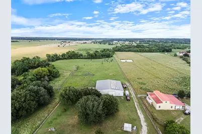 15610 Penick Rd, Waller, TX 77484 - Photo 42