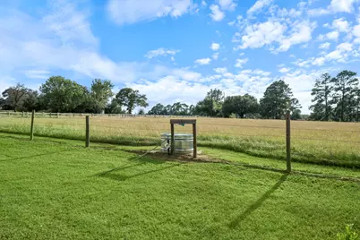 15610 Penick Rd, Waller, TX 77484 - Photo 46