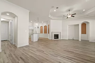 9339 Fairfield Oaks Lane, Houston, TX 77365 - Photo 14