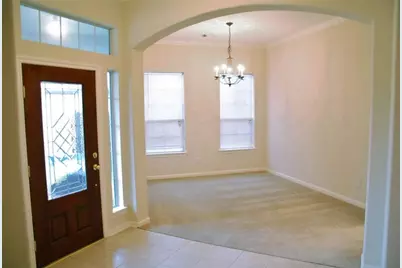 814 Hollyhock Drive, Stafford, TX 77477 - Photo 2