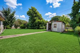 3838 Florinda St, Houston, TX 77021 - Photo 12