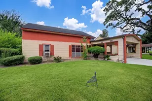 3838 Florinda St, Houston, TX 77021 - Photo 4