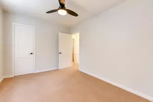 3838 Florinda St, Houston, TX 77021 - Photo 16