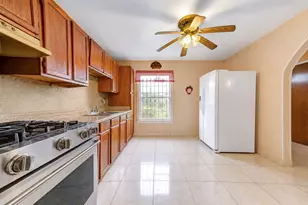 3838 Florinda St, Houston, TX 77021 - Photo 20
