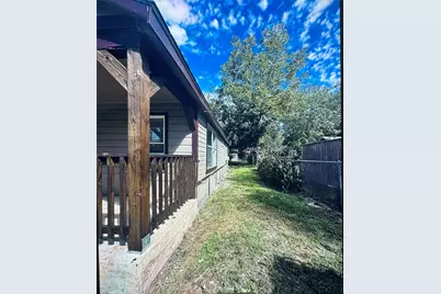 107 E South Street, Weimar, TX 78962 - Photo 14