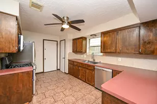 23814 Spring Gum Dr, Spring, TX 77373 - Photo 4