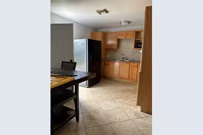 828 N Chenango Street, Angleton, TX 77515 - Photo 14