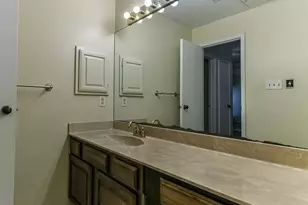 921 Marine Dr, Galveston, TX 77550 - Photo 6