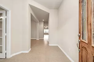 7730 Trail Hollow, Missouri City, TX 77459 - Photo 2