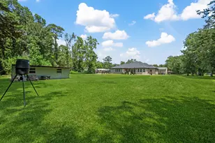 3004 Tyler St, Dayton, TX 77535 - Photo 34