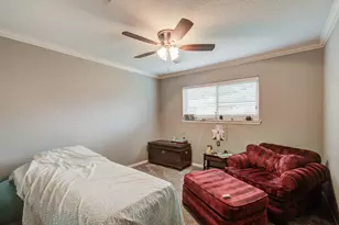 9818 Emnora Ln, Houston, TX 77080 - Photo 22