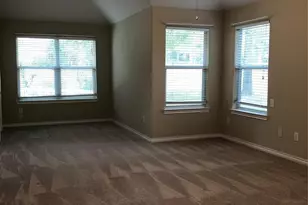 126 Coral Ct, Willis, TX 77304 - Photo 8