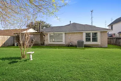 1209 Wildwood Drive, Deer Park, TX 77536 - Photo 24