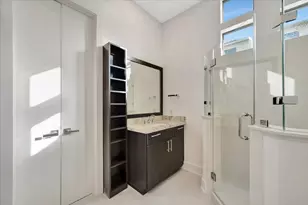 2104 Colorado St, Houston, TX 77007 - Photo 24