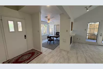 1723 Plumbwood Way, Houston, TX 77058 - Photo 10