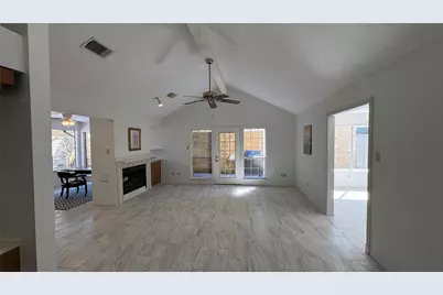 1723 Plumbwood Way, Houston, TX 77058 - Photo 8