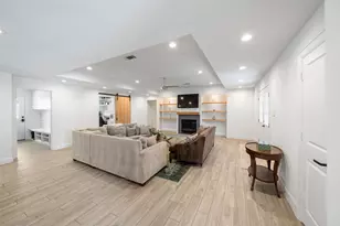 3310 Durness Way, Houston, TX 77025 - Photo 4