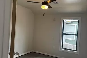 627 County Road 5102I, Cleveland, TX 77327 - Photo 4