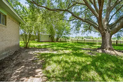 2508 Knoxville Drive, League City, TX 77573 - Photo 22