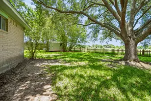 2508 Knoxville Dr, League City, TX 77573 - Photo 22