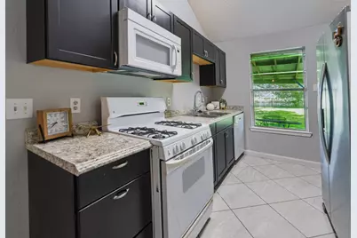 2508 Knoxville Drive, League City, TX 77573 - Photo 14