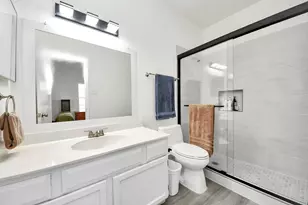 3800 Tanglewilde St, Houston, TX 77063 - Photo 26