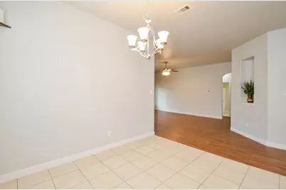 723 Hinsdale, Magnolia, TX 77354 - Photo 14