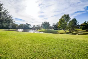 723 Hinsdale, Magnolia, TX 77354 - Photo 32