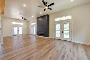 153 Bending Oaks Ln, Livingston, TX 77351 - Photo 8