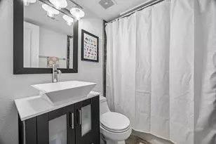 14719 Barryknoll Ln, Houston, TX 77079 - Photo 26