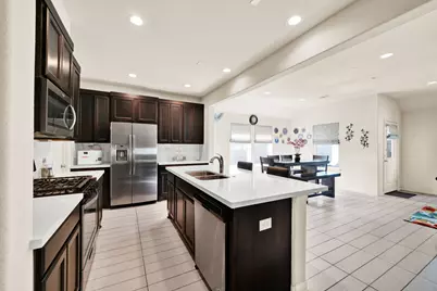 2503 Hagerman Court, Conroe, TX 77384 - Photo 8