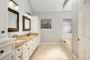 44 Lake Forest Cir, Conroe, TX 77384 - Photo 24