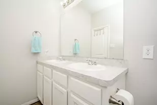 805 Willow Ave, Cleveland, TX 77327 - Photo 18
