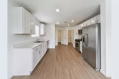 1511 Las Cuevas Drive, Conroe, TX 77301 - Photo 10