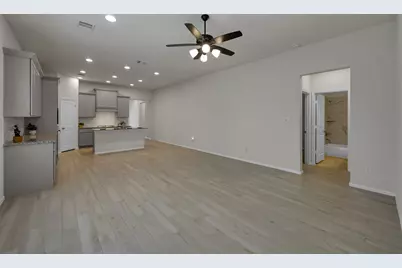 17446 Vino Vines Lane, Conroe, TX 77302 - Photo 8