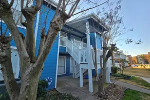 3506 Cove View Blvd, Galveston, TX 77554 - Photo 2