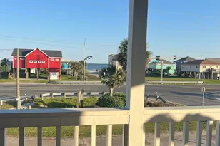 4235 San Jacinto Dr, Galveston, TX 77554 - Photo 1