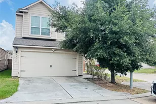 2050 Wilde Elm Dr, Houston, TX 77090 - Photo 2