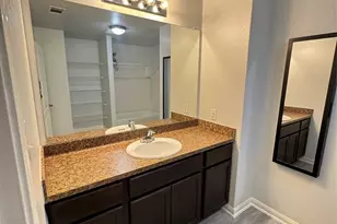 2050 Wilde Elm Dr, Houston, TX 77090 - Photo 24