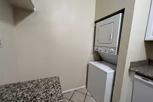 9707 Richmond Ave, Houston, TX 77042 - Photo 8