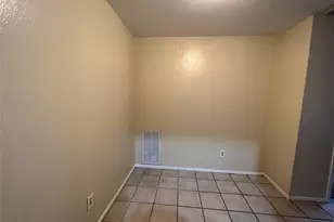 9707 Richmond Ave, Houston, TX 77042 - Photo 10