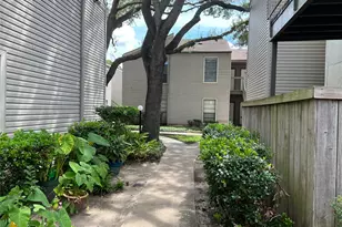 9707 Richmond Ave, Houston, TX 77042 - Photo 14